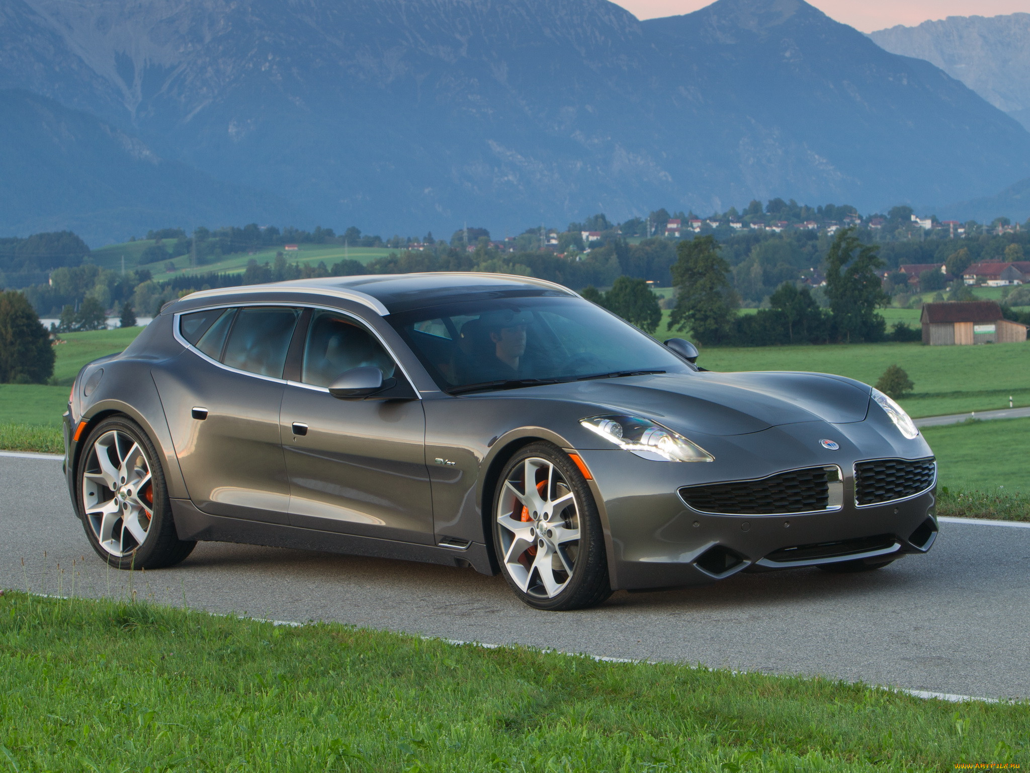 Fisker Karma автомобиль